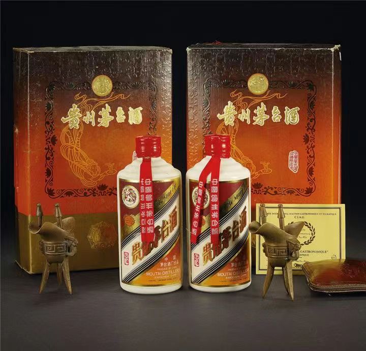 巴音郭楞礼盒茅台酒回收